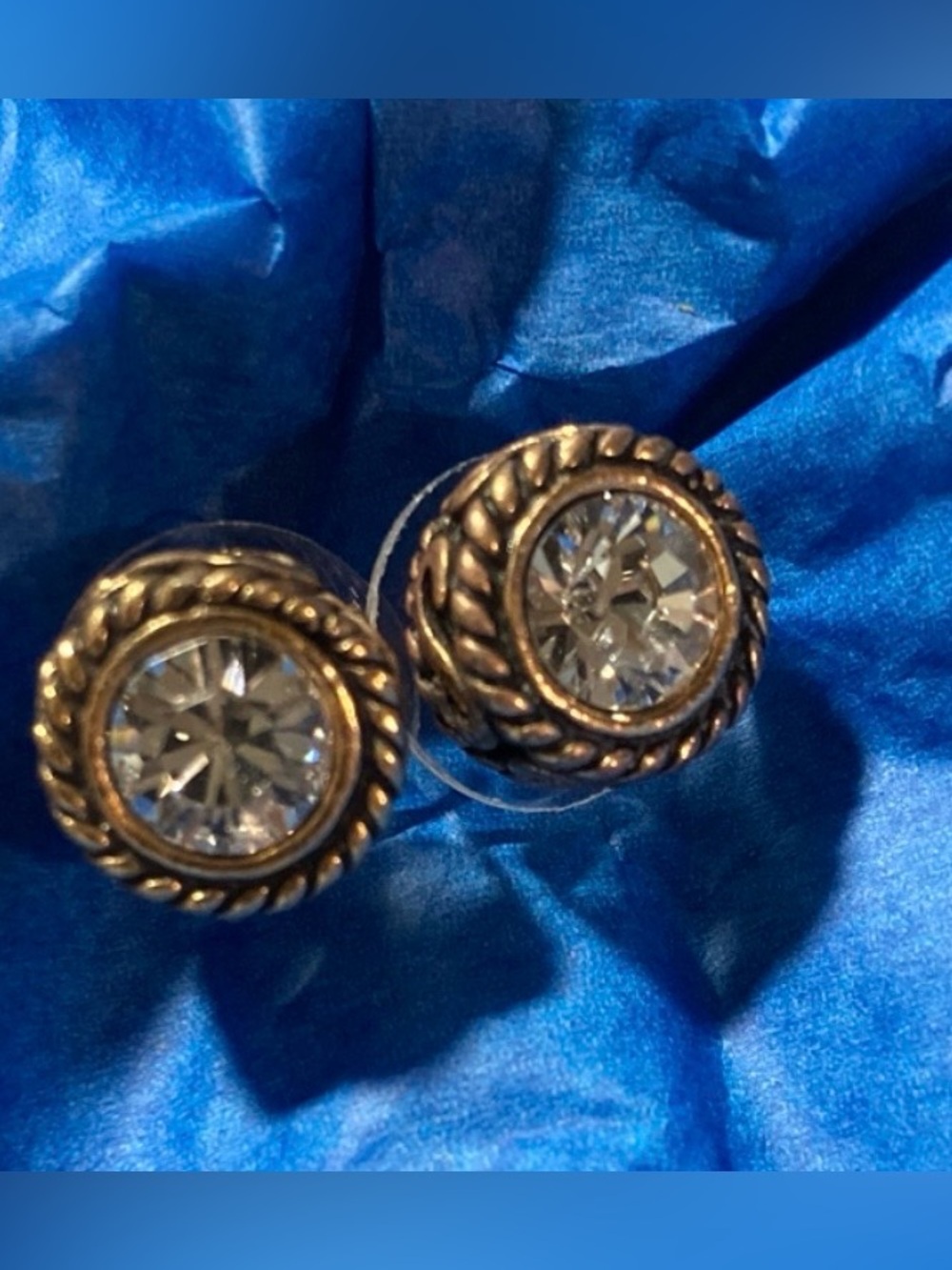 Antiqued Vintage Scroll Rope Crystal Halo Design Stud Earrings EUC
